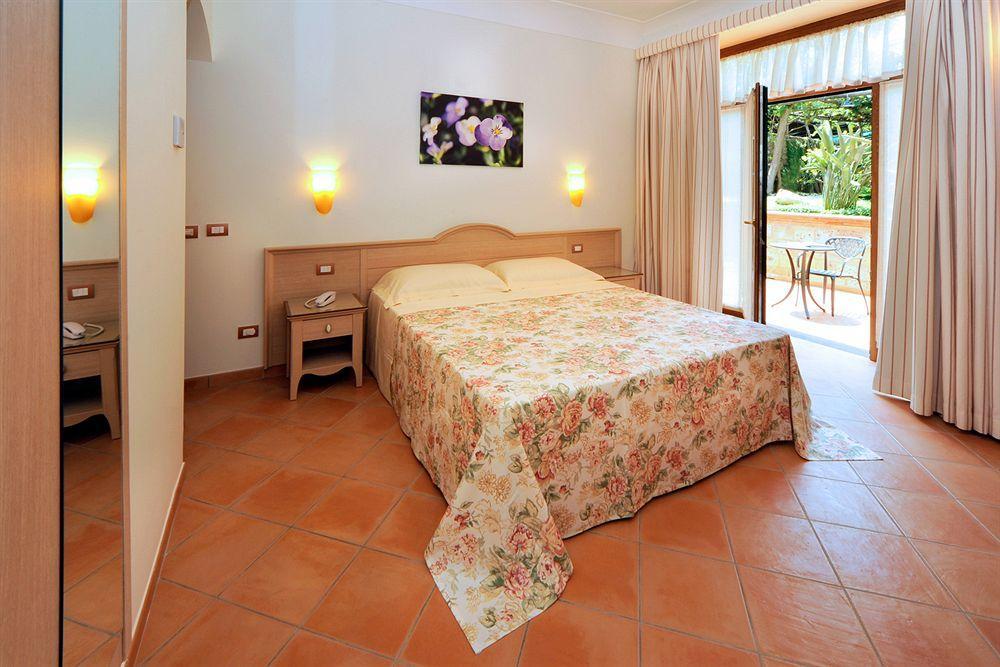 Relais Villa Angiolina Сорренто Екстер'єр фото