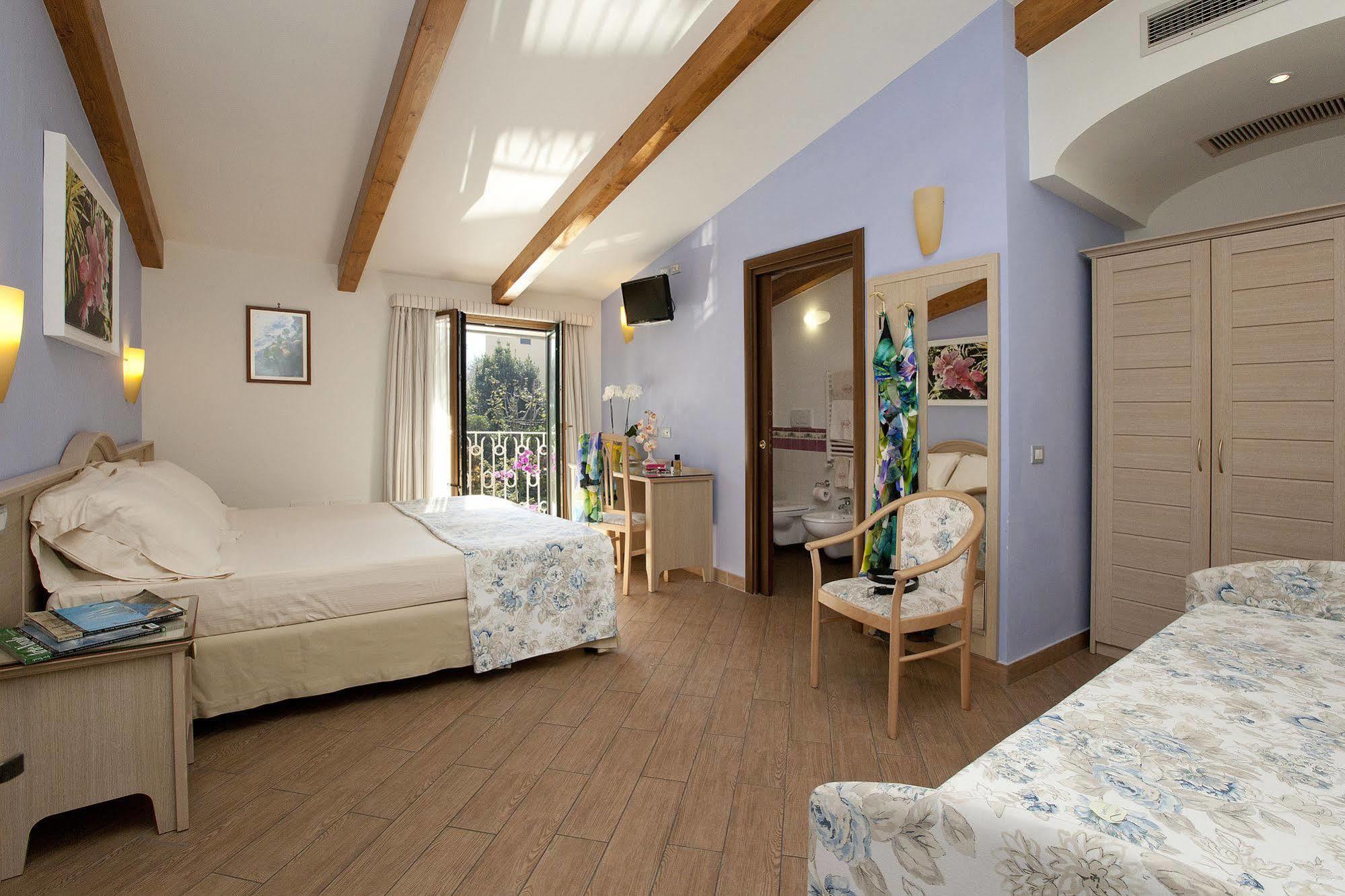 Relais Villa Angiolina Сорренто Екстер'єр фото